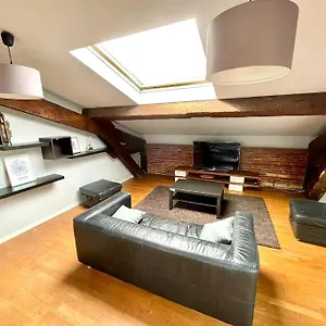 https://le-charmeur-appartement-2-chambres-hypercentre.midi-pyreneeshotels.com