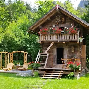 https://amour-chocolat.hotels-rhonealpes.com
